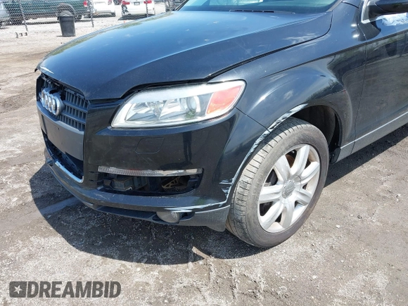 2007 Audi Q7 Premium with VIN WA1BY74L97D056322, listed as a IAAI auction lot 42081141 with 173,587 mi miles and . Bid and sale history available at DreamBid. Image 6.