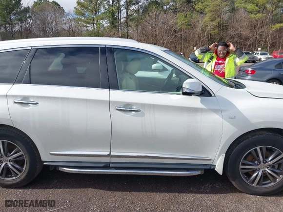 2017 Infiniti QX60 with VIN 5N1DL0MN3HC528684, listed as a IAAI auction lot 41205391 with NaN miles. Bid and sale history available at carsss.com. Image 13.