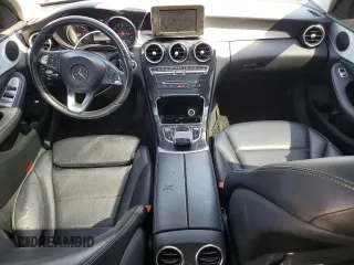 2015 Mercedes-Benz C 300 Luxury with VIN 55SWF4KB1FU022614, listed as a Copart auction lot 54110335 with 113,522 mi miles and Clean Title. Bid and sale history available at carsss.com. Image 8.