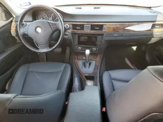 2008 BMW 3 Series 328i with VIN WBAVC53578FZ88885, listed as a Copart auction lot 51967275 with 136,934 mi miles and Salvage title. Bid and sale history available at DreamBid. Image 8.