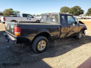 1995 Ford Ranger Splash with VIN 1FTCR14X2STA61772, listed as a Copart auction lot 77033104 with 129,784 mi miles and Salvage Title. Bid and sale history available at carsss.com. Image 3.