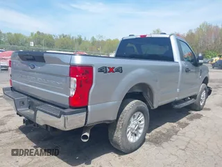 2022 Ford F-250 XL with VIN 1FTBF2B66NEG29082, listed as a IAAI auction lot 42167195 with 22,751 mi miles and . Bid and sale history available at DreamBid. Image 4.