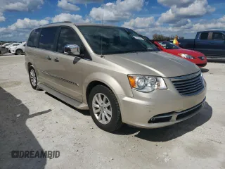 2016 Chrysler Town & Country Limited Platinum with VIN 2C4RC1GG8GR127604, listed as a Copart auction lot 77874084 with 0 mi miles and Salvage Title. Bid and sale history available at carsss.com. Image 4.