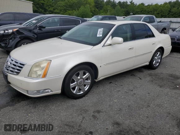 2007 Cadillac DTS V8 z VIN 1G6KD57Y57U215417, wystawiony jako Copart lot #57962455 z przebiegiem 87 592 mil mil oraz Tytuł czysty. Historia ofert i sprzedaży dostępna na DreamBid. Obrazek 1.