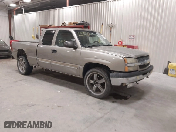 2003 Chevrolet Silverado 1500 with VIN 2GCEK19T131397682, listed as a IAAI auction lot 41596621 with 0 mi miles. Bid and sale history available at carsss.com. Image 1.