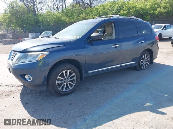 2014 Nissan Pathfinder SV with VIN 5N1AR2MM6EC684928, listed as a IAAI auction lot 42065915 with 46,029 mi miles. Bid and sale history available at carsss.com. Image 2.