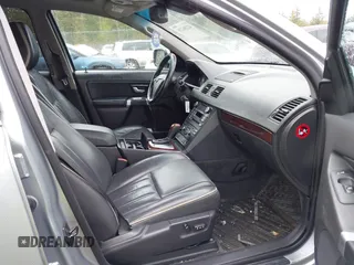 2013 Volvo XC90 Premier Plus с VIN YV4952CZ4D1639915, выставлен на аукционе IAAI как лот 42206226 с пробегом 191 653 миль миль и . История ставок и продаж доступна на DreamBid. Изображение 5.