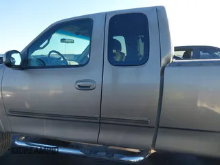 2001 Ford F-150 XL with VIN 1FTRX18L31NA75349, listed as a IAAI auction lot 40921255 with 165,872 mi miles. Bid and sale history available at carsss.com. Image 14.