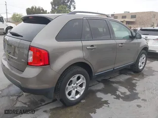 2014 Ford Edge SEL with VIN 2FMDK3JC4EBB56601, listed as a IAAI auction lot 41947350 with 88,058 mi miles. Bid and sale history available at carsss.com. Image 4.