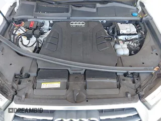 2018 Audi Q7 Premium Plus с VIN WA1LAAF77JD018455, выставлен на аукционе IAAI как лот 42385502 с пробегом 98 353 миль миль и . История ставок и продаж доступна на DreamBid. Изображение 10.