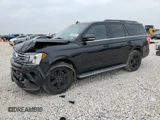 2020 Ford Expedition XLT z VIN 1FMJU1HT2LEA50902, wystawiony jako Copart lot #51301625 z przebiegiem 53 304 mil mil oraz Szkoda całkowita • Salvage title. Historia ofert i sprzedaży dostępna na DreamBid. Obrazek 1.