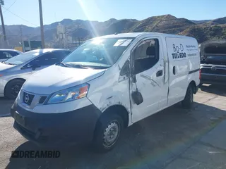 2019 Nissan NV200 S z VIN 3N6CM0KN7KK707373, wystawiony jako IAAI lot #41651930 z przebiegiem 64 107 mil mil oraz . Historia ofert i sprzedaży dostępna na DreamBid. Obrazek 17.
