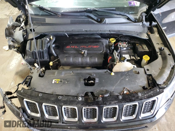 2018 Jeep Compass Altitude with VIN 3C4NJDBBXJT131563, listed as a Copart auction lot 53225344 with 85,060 mi miles and Salvage Title. Bid and sale history available at carsss.com. Image 13.