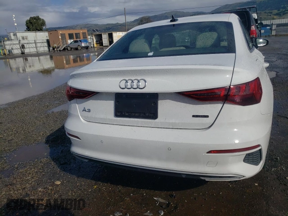 2022 Audi A3 Premium with VIN WAUGUDGY0NA061028, listed as a Copart auction lot 40925524 with 14,771 mi miles. Bid and sale history available at carsss.com. Image 6.