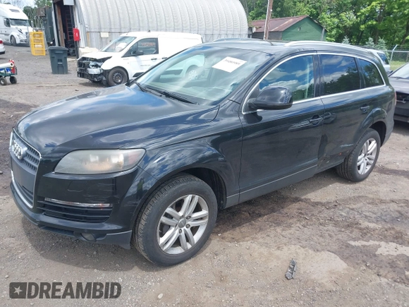 2009 Audi Q7 with VIN WA1AY74L19D016945, listed as a IAAI auction lot 39480989 with 149,769 mi miles and . Bid and sale history available at DreamBid. Image 17.