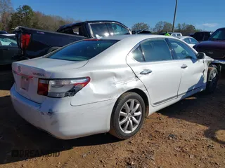 2007 Lexus LS 460 L z VIN JTHGL46F475020286, wystawiony jako IAAI lot #41865821 z przebiegiem Nie podano mil oraz . Historia ofert i sprzedaży dostępna na DreamBid. Obrazek 4.
