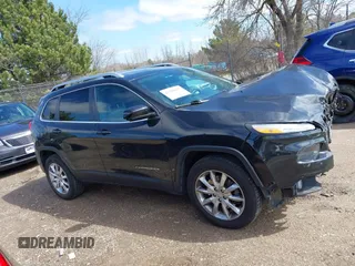 2014 Jeep Cherokee Limited with VIN 1C4PJMDS2EW153305, listed as a IAAI auction lot 41908007 with 88,015 mi miles. Bid and sale history available at carsss.com. Image 14.