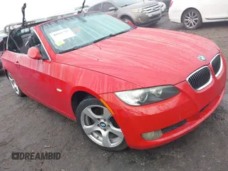 2007 BMW 3 Series 328i z VIN WBAWL13547PX15747, wystawiony jako IAAI lot #40811795 z przebiegiem 99 272 mil mil oraz . Historia ofert i sprzedaży dostępna na DreamBid. Obrazek 1.