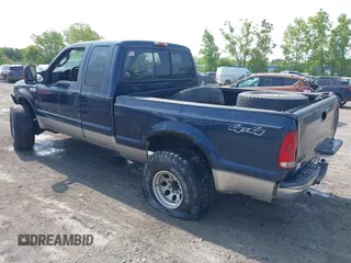 2005 Ford F-250 XL with VIN 1FTSX21535EB12554, listed as a IAAI auction lot 42370629 with 107,235 mi miles and . Bid and sale history available at DreamBid. Image 3.