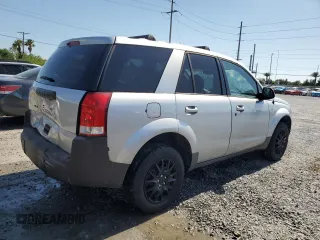 2005 Saturn VUE z VIN 5GZCZ33D05S830796, wystawiony jako Copart lot #57274155 z przebiegiem 150 894 mil mil oraz Szkoda całkowita • Salvage title. Historia ofert i sprzedaży dostępna na DreamBid. Obrazek 3.