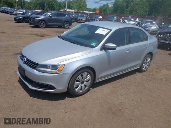 2012 Volkswagen Jetta SE z VIN 3VWDP7AJ5CM309927, wystawiony jako IAAI lot #42414951 z przebiegiem 128 109 mil mil oraz . Historia ofert i sprzedaży dostępna na DreamBid. Obrazek 17.