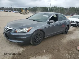 2011 Honda Accord LX z VIN 1HGCP2F33BA080379, wystawiony jako Copart lot #44382385 z przebiegiem 211 531 mil mil oraz Szkoda całkowita • Salvage title. Historia ofert i sprzedaży dostępna na DreamBid. Obrazek 1.