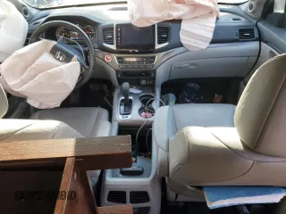 2016 Honda Pilot EX-L with VIN 5FNYF6H52GB082359, listed as a Copart auction lot 42704885 with 90,084 mi miles and Salvage Title. Bid and sale history available at carsss.com. Image 8.