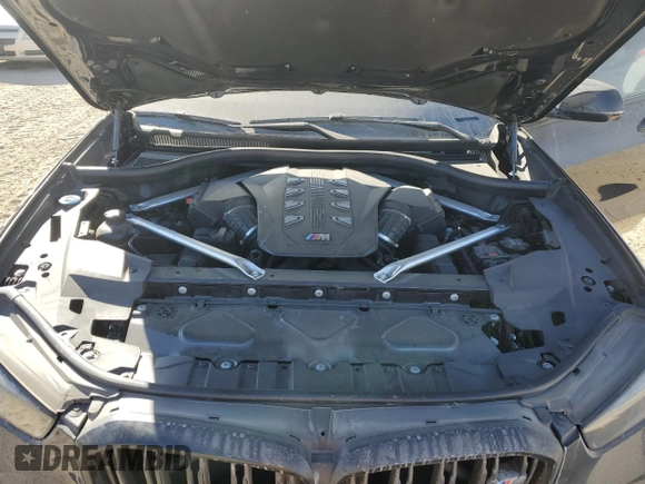 2024 BMW X5 M60i with VIN 5UX33EU03R9U82028, listed as a Copart auction lot 82224164 with 35,747 mi miles and Salvage Title. Bid and sale history available at carsss.com. Image 11.