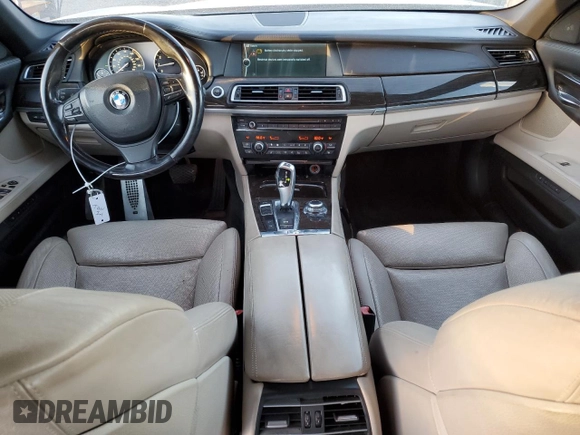 2012 BMW 7 Series 750Li with VIN WBAKB8C59CC964363, listed as a Copart auction lot 89381095 with 103,010 mi miles and Salvage Title. Bid and sale history available at carsss.com. Image 8.