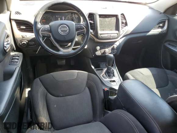 2015 Jeep Cherokee Latitude with VIN 1C4PJLCB5FW731796, listed as a Copart auction lot 49316845 with 129,973 mi miles and Salvage Title. Bid and sale history available at carsss.com. Image 8.
