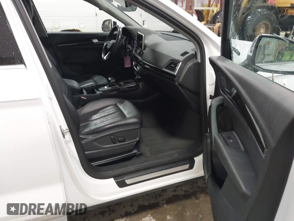 2018 Audi Q5 Premium Plus with VIN WA1BNAFY3J2236543, listed as a IAAI auction lot 41936777 with 86,994 mi miles. Bid and sale history available at carsss.com. Image 5.