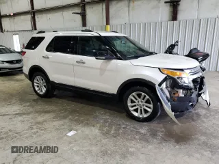 2013 Ford Explorer XLT with VIN 1FM5K8D87DGA71378, listed as a Copart auction lot 51318505 with 223,746 mi miles and Salvage Title. Bid and sale history available at DreamBid. Image 4.