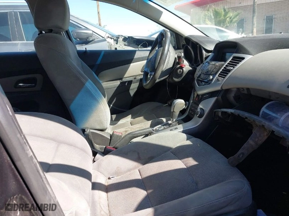 2014 Chevrolet Cruze 1LT with VIN 1G1PC5SB6E7134651, listed as a IAAI auction lot 41764403 with 177,122 mi miles. Bid and sale history available at carsss.com. Image 5.
