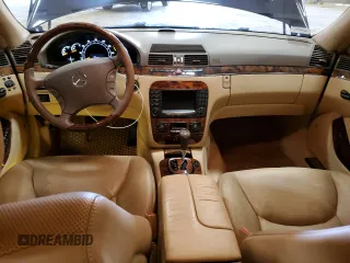 2006 Mercedes-Benz S 500 z VIN WDBNG84J56A473414, wystawiony jako Copart lot #50179955 z przebiegiem 84 308 mil mil oraz Czysty tytuł • Clean title. Historia ofert i sprzedaży dostępna na DreamBid. Obrazek 8.