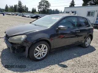 2013 Volkswagen Golf w/Conv & Sunroof z VIN WVWBB7AJ5DW005104, wystawiony jako Copart lot #60706685 z przebiegiem 111 146 mil mil oraz Czysty tytuł • Clean title. Historia ofert i sprzedaży dostępna na DreamBid. Obrazek 1.