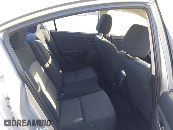2007 Mazda 3 i Sport with VIN JM1BK12F371721573, listed as a IAAI auction lot 41776548 with 152,317 mi miles and . Bid and sale history available at carsss.com. Image 8.