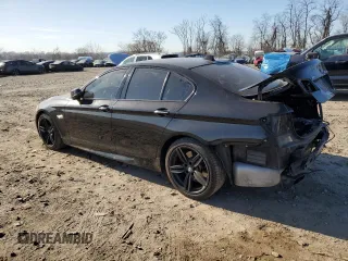 2016 BMW 5 Series 550i xDrive z VIN WBAKP9C54GD980929, wystawiony jako Copart lot #49449355 z przebiegiem 186 549 mil mil oraz Szkoda całkowita • Salvage title. Historia ofert i sprzedaży dostępna na DreamBid. Obrazek 2.