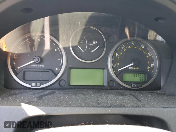 2010 Land Rover LR2 HSE with VIN SALFT2BN2AH175223, listed as a Copart auction lot 49990175 with 163,594 mi miles and Salvage Title. Bid and sale history available at DreamBid. Image 9.