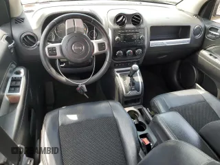 2016 Jeep Compass High Altitude с VIN 1C4NJDEB1GD663102, выставлен на аукционе Copart как лот 61661615 с пробегом 108 631 миль миль и Списание • Salvage title. История ставок и продаж доступна на DreamBid. Изображение 8.