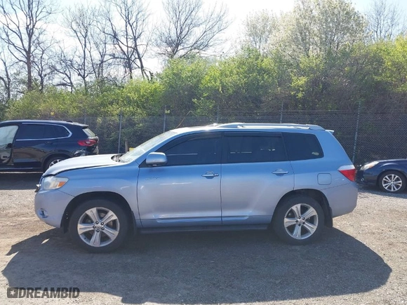 2008 Toyota Highlander Limited with VIN JTEES42A382041540, listed as a IAAI auction lot 41964446 with 235,914 mi miles. Bid and sale history available at carsss.com. Image 14.