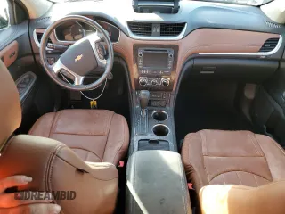 2015 Chevrolet Traverse LTZ z VIN 1GNKRJKD0FJ205512, wystawiony jako Copart lot #55217985 z przebiegiem Nie podano mil oraz Nie do naprawy • Non repairable. Historia ofert i sprzedaży dostępna na DreamBid. Obrazek 8.
