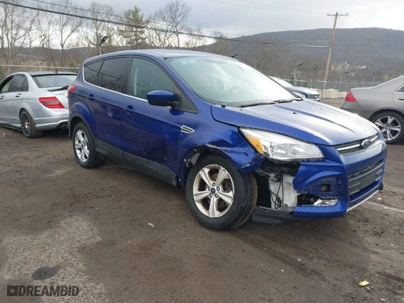 2016 Ford Escape SE with VIN 1FMCU9GX3GUA32786, listed as a IAAI auction lot 41678573 with NaN miles. Bid and sale history available at carsss.com. Image 1.