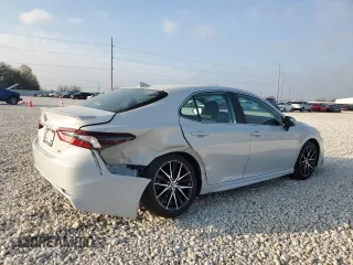 2023 Toyota Camry SE with VIN 4T1G11AK7PU088545, listed as a Copart auction lot 49071715 with 50,537 mi miles and Salvage Title. Bid and sale history available at DreamBid. Image 3.