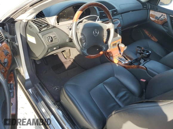 2005 Mercedes-Benz CL 500 z VIN WDBPJ75J75A044664, wystawiony jako Copart lot #46300435 z przebiegiem 109 513 mil mil oraz Szkoda całkowita • Salvage title. Historia ofert i sprzedaży dostępna na DreamBid. Obrazek 8.