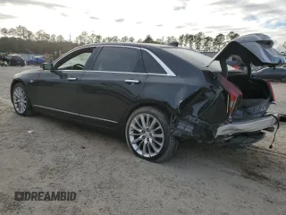 2017 Cadillac CT6 AWD z VIN 1G6KB5RS2HU165222, wystawiony jako Copart lot #43340025 z przebiegiem 109 215 mil mil oraz Szkoda całkowita • Salvage title. Historia ofert i sprzedaży dostępna na DreamBid. Obrazek 2.