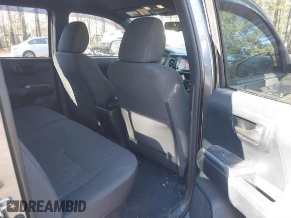 2016 Toyota Tacoma SR with VIN 5TFCZ5AN5GX045267, listed as a IAAI auction lot 41151555 with 162,882 mi miles. Bid and sale history available at carsss.com. Image 8.