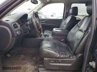 2008 GMC Yukon XL Denali with VIN 1GKFK66858J235198, listed as a Copart auction lot 74523914 with 0 mi miles and Non Repairable. Bid and sale history available at carsss.com. Image 7.