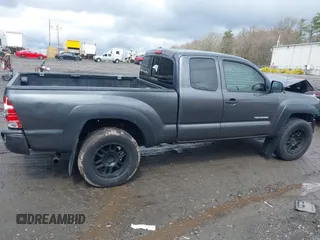 2015 Toyota Tacoma с VIN 5TFUX4EN8FX033949, выставлен на аукционе IAAI как лот 41961912 с пробегом 188 527 миль миль и . История ставок и продаж доступна на DreamBid. Изображение 13.