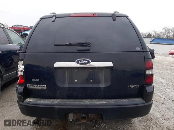 2008 Ford Explorer XLT with VIN 1FMEU73898UB36843, listed as a Copart auction lot 45171475 with 255,853 mi miles and Salvage Title. Bid and sale history available at carsss.com. Image 6.