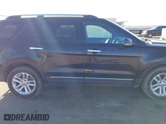 2013 Ford Explorer XLT with VIN 1FM5K7D83DGA70965, listed as a IAAI auction lot 41774189 with 159,032 mi miles. Bid and sale history available at carsss.com. Image 13.